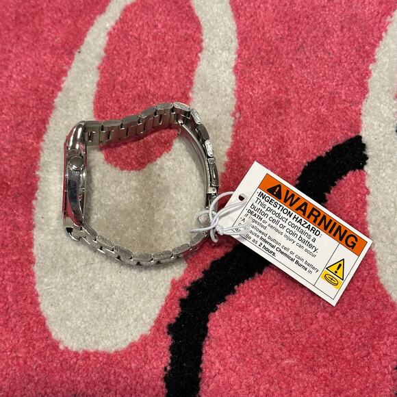 Men’s Quartz Stainless Steel Watch – Metal Watch – As Pictured - Picture 4 of 6